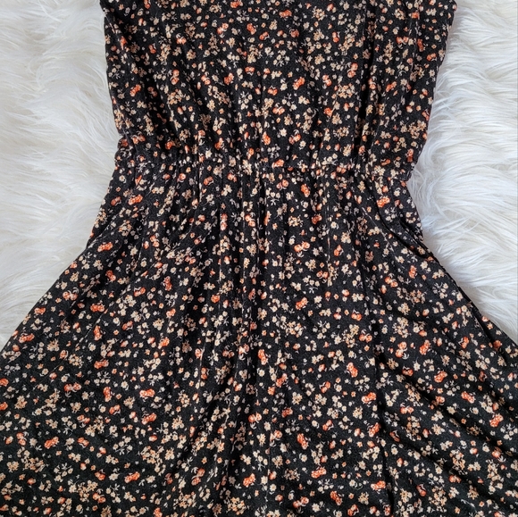 Garage Black Floral Jumpsuit Romper Small - Picture 2 of 4